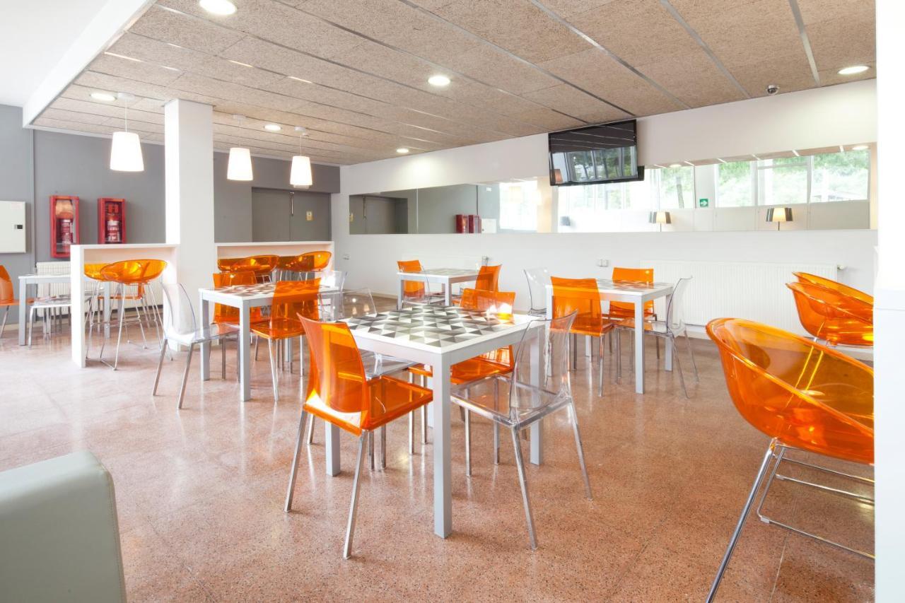 Residencia Universitaria Resa Manuel Agud Querol San Sebastian Exterior photo